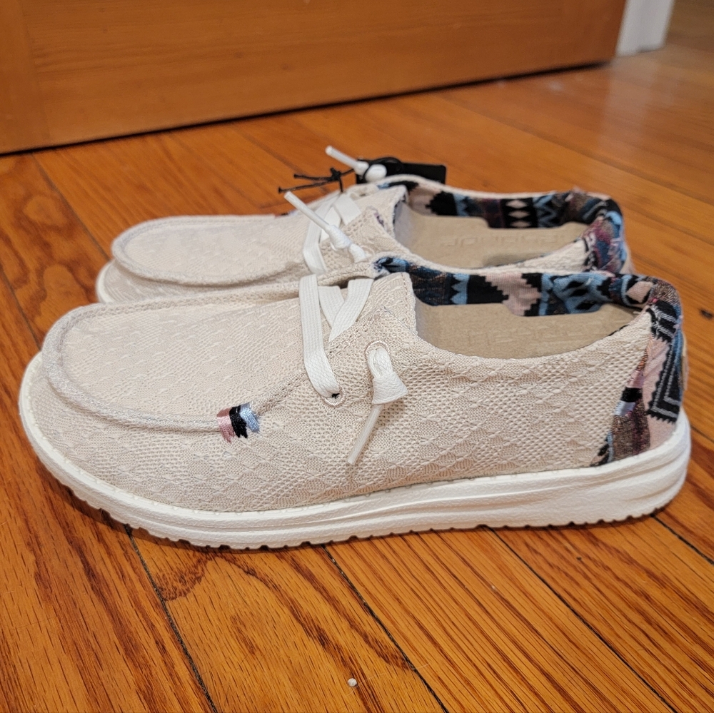 HeyDude Wendy Shoes